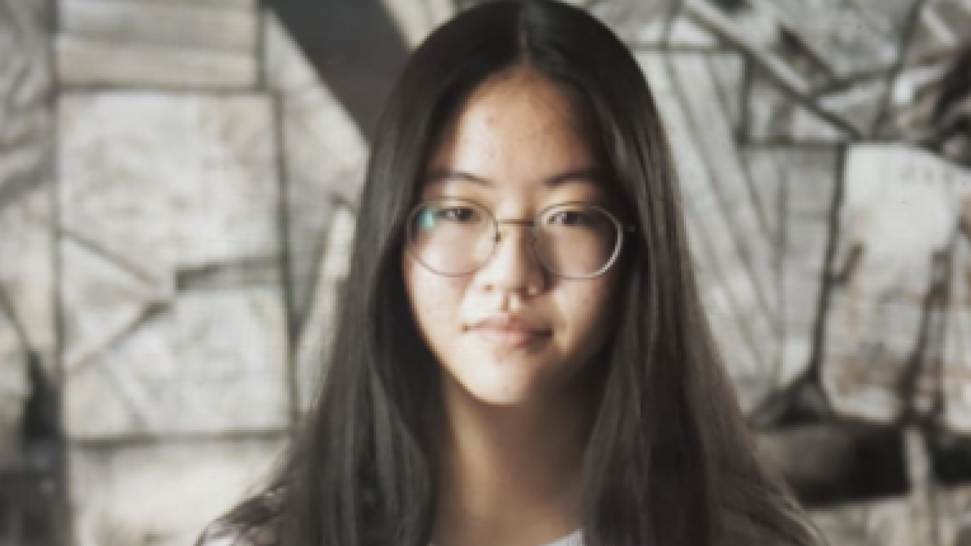 Hong Kong Student (16x9)